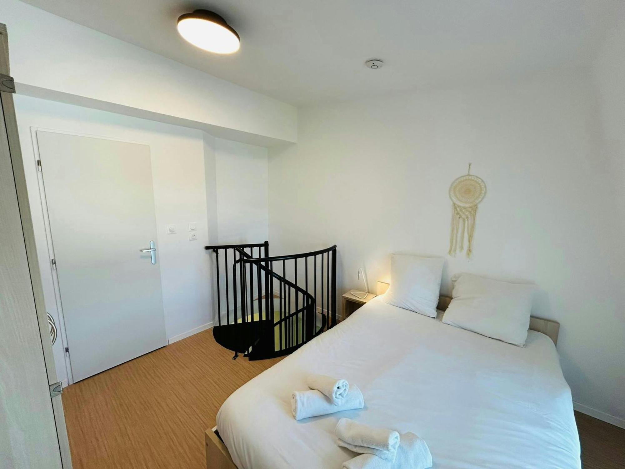We Live In R - Duplex 504 Διαμέρισμα Ρενς Εξωτερικό φωτογραφία